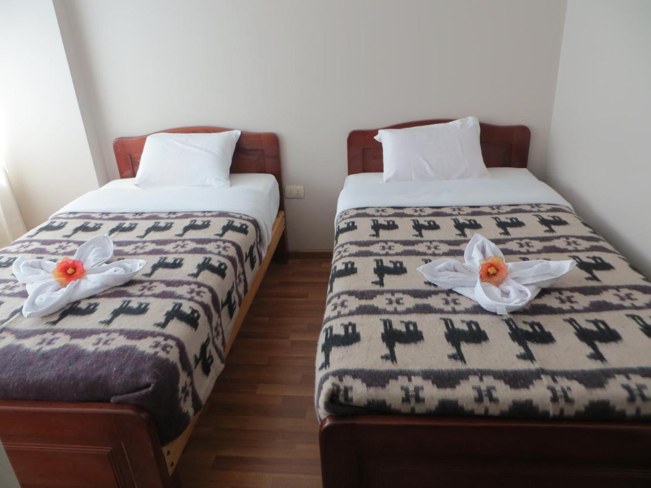 La Casa De Yoni Hotel Puno Kültér fotó